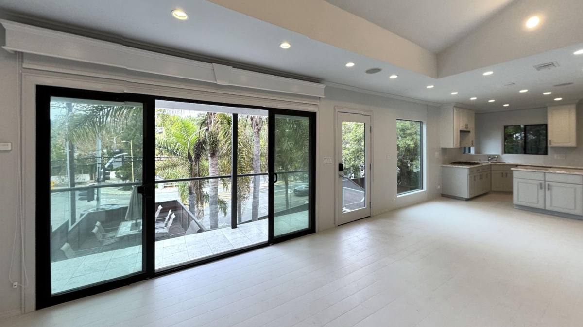 Condo for rent at 386 Entrada Dr, Santa Monica, CA 90402