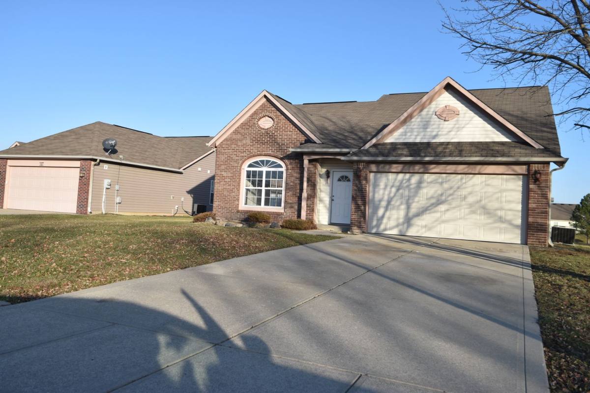 House for rent at 1677 Kingen Dr, Greenfield, IN 46140