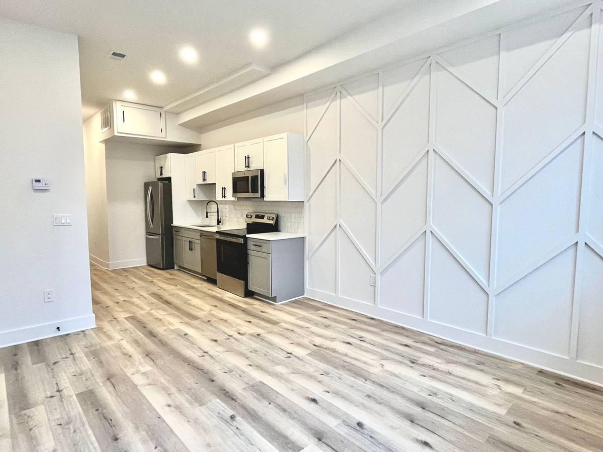 Apartment for rent at 1802 11th St NW, Washington, DC 20001