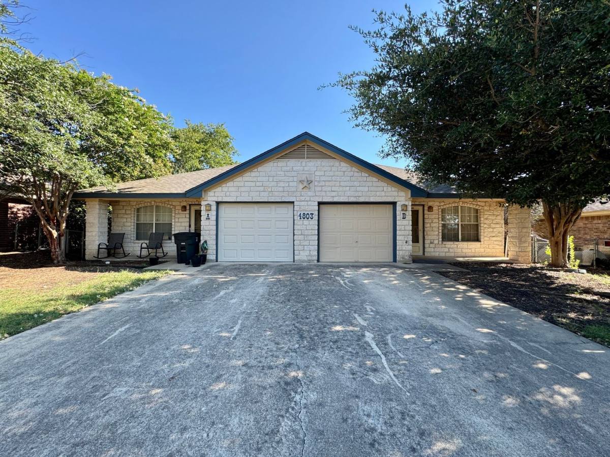 Apartment for rent at 4803 John David Dr, Killeen, TX 76549