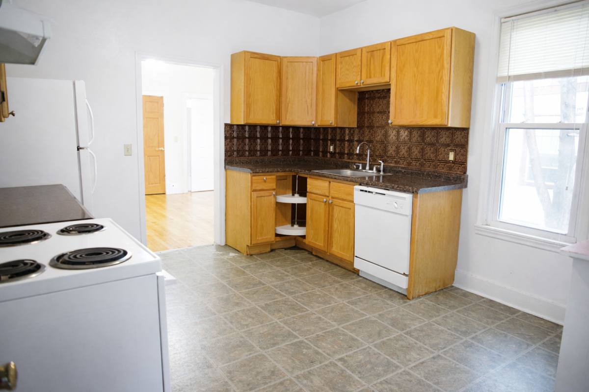 Apartment for rent at 1075 24th Ave SE, Minneapolis, MN 55414