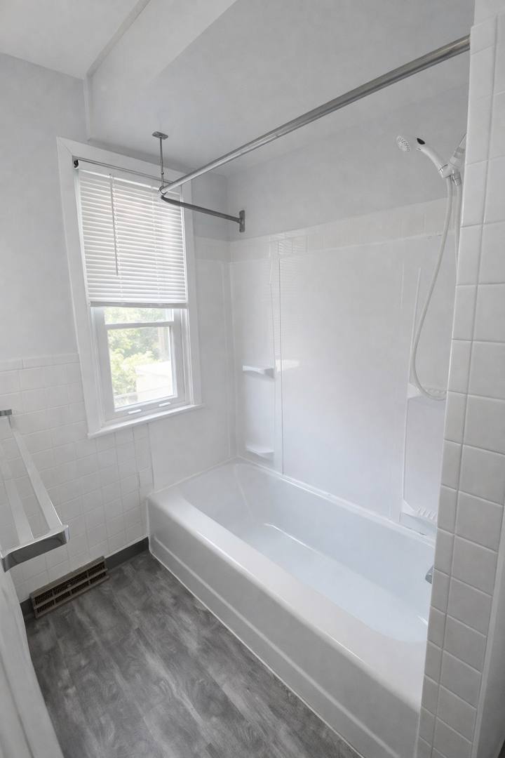 House for rent at 1208 8th St SE, Minneapolis, MN 55414