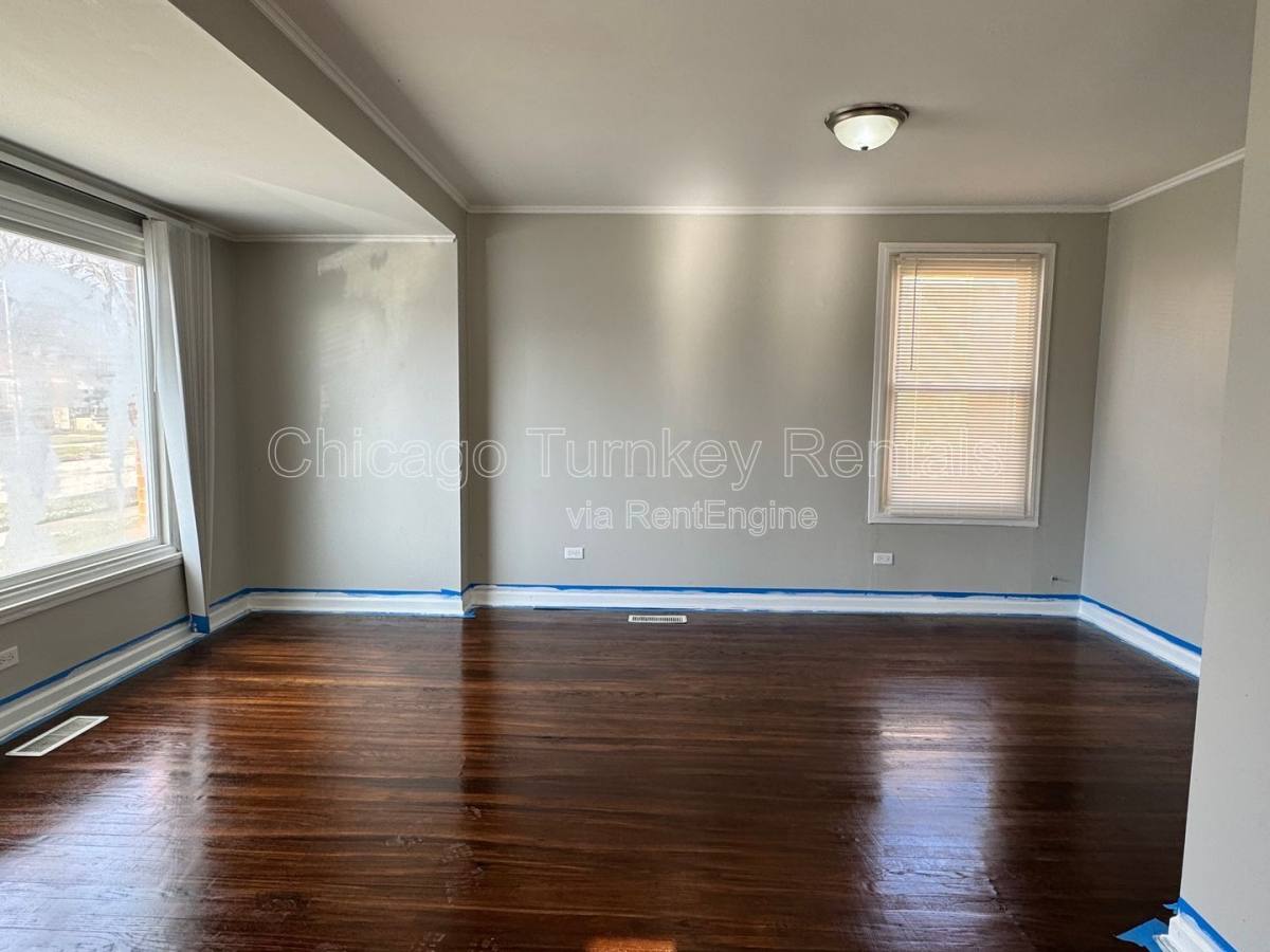 House for rent at 14231 Dobson Ave, Dolton, IL 60419