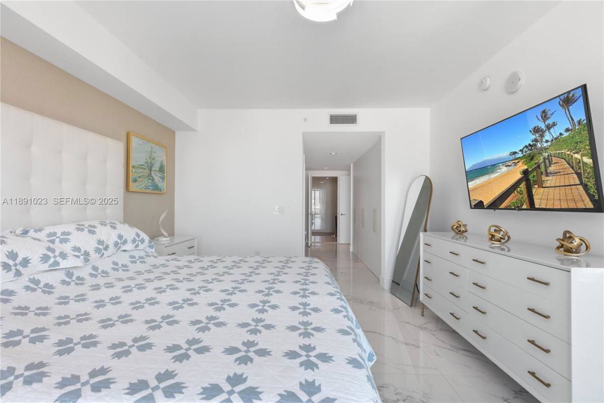Condo for rent at 300 Sunny Isles Blvd #1607, North Miami Beach, FL 33160