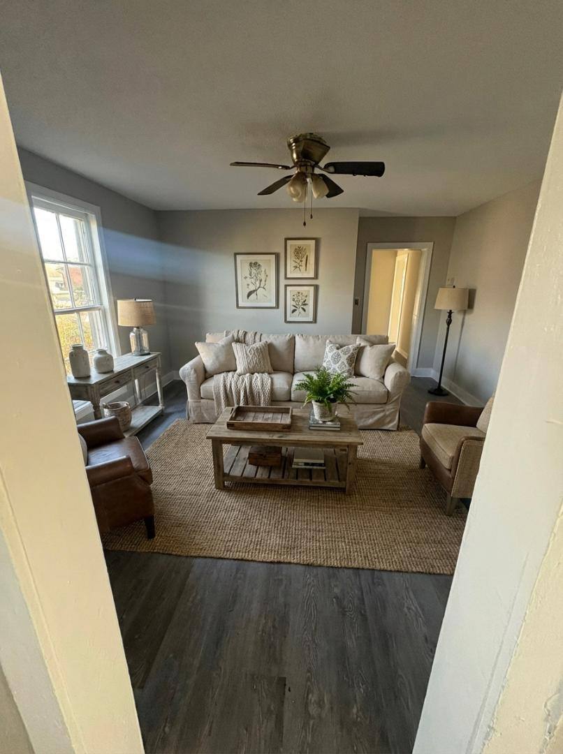 House for rent at 406 Fisher Ferry St, Thomasville, NC 27360