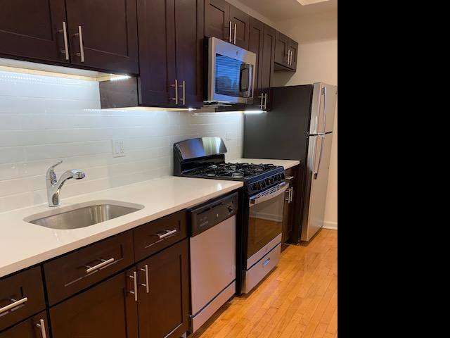 Apartment for rent at 1555 N Mohawk St #2B, Chicago, IL 60610