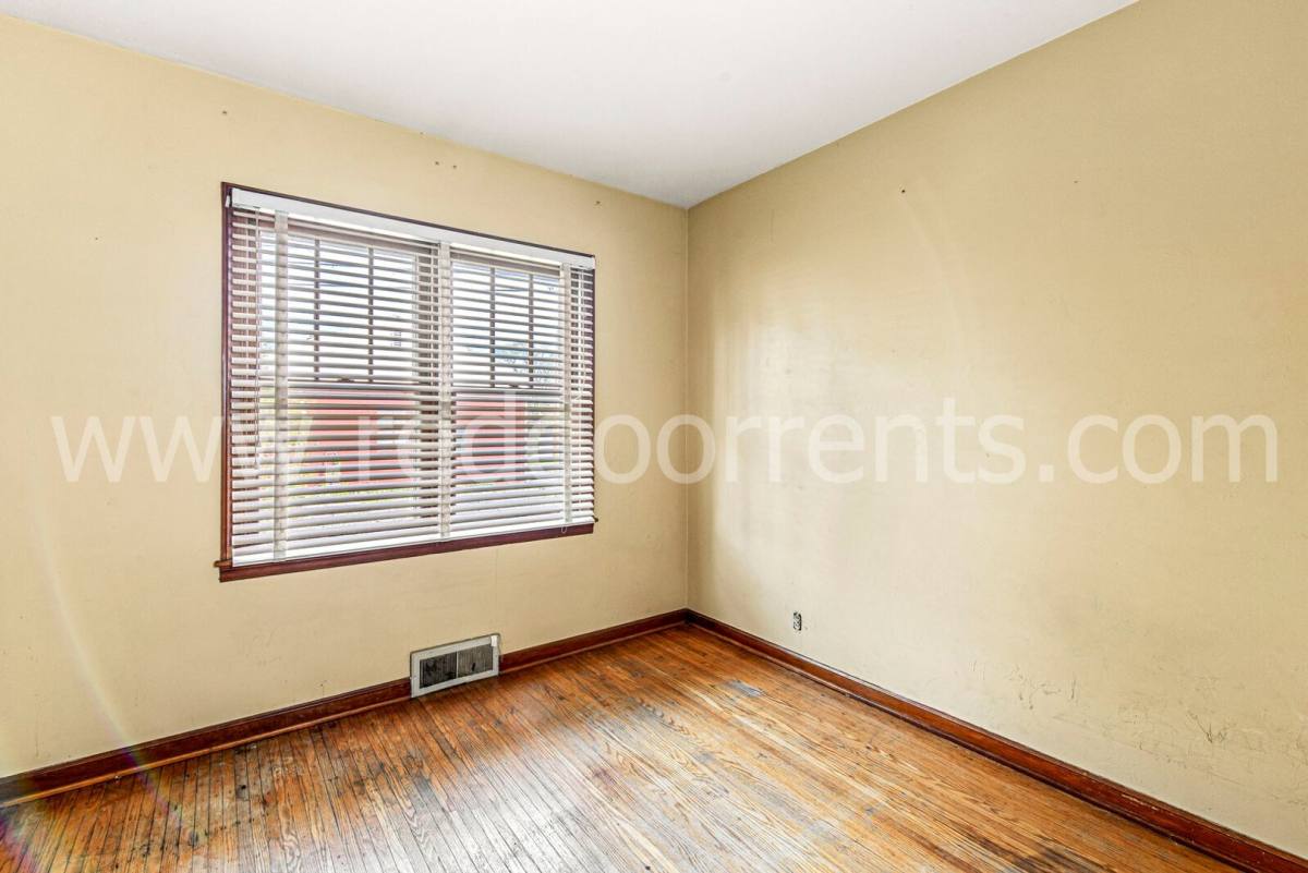 House for rent at 328 N Post Rd, Indianapolis, IN 46219