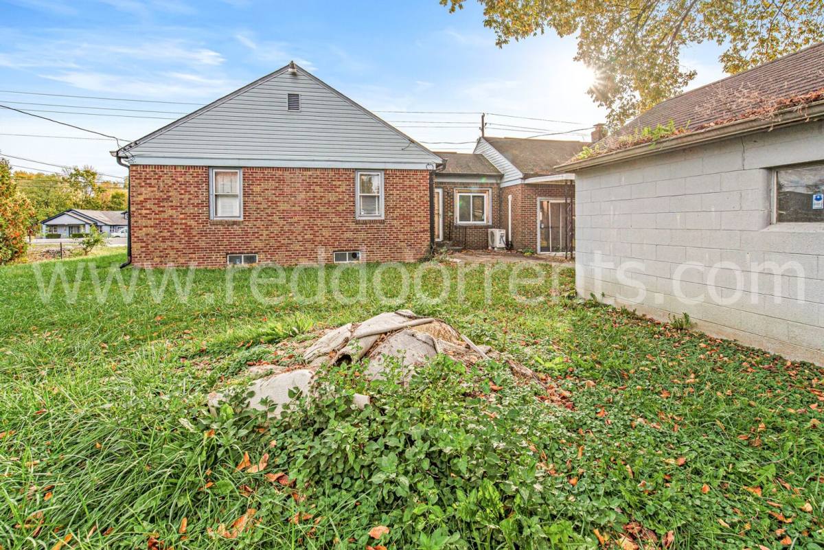 House for rent at 328 N Post Rd, Indianapolis, IN 46219