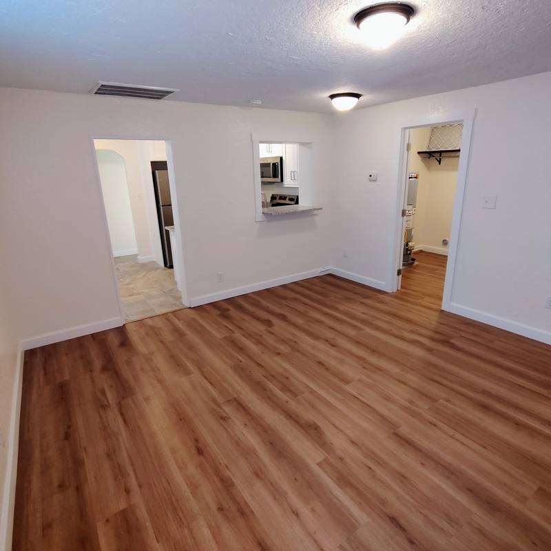 House for rent at 2230 Grove St S, Saint Petersburg, FL 33705