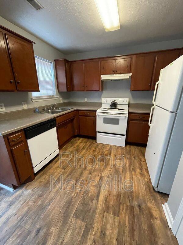 House for rent at 1508 Chestnut Oak Dr, Antioch, TN 37013