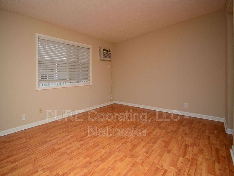 Apartment for rent at 612-616 N 46 St #6, Omaha, NE 68132