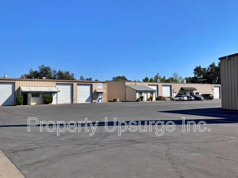 House for rent at 6200 Stainless Way - B, Anderson, CA 96007