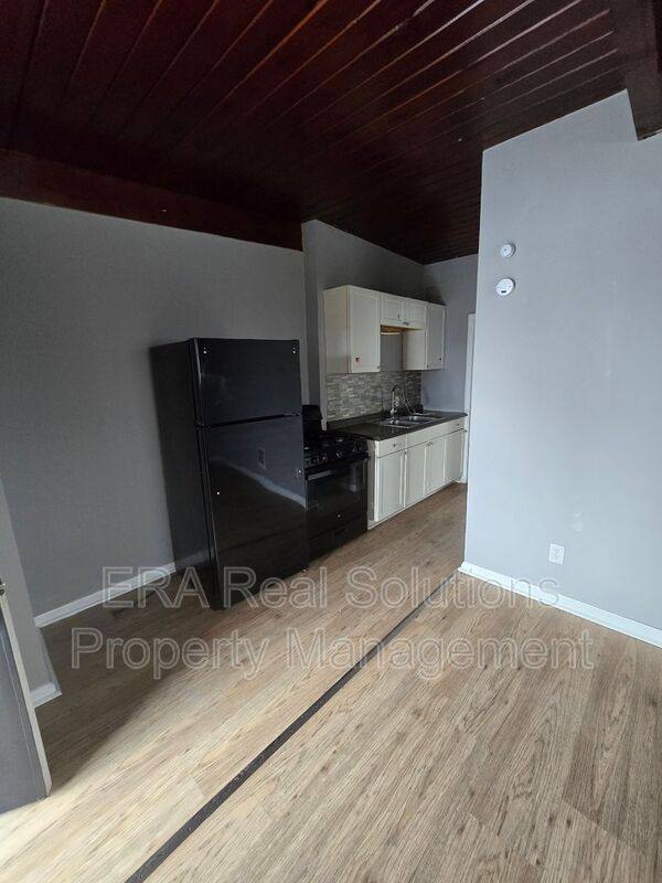 Apartment for rent at 2958 Sullivant Ave #P Mill, Columbus, OH 43204