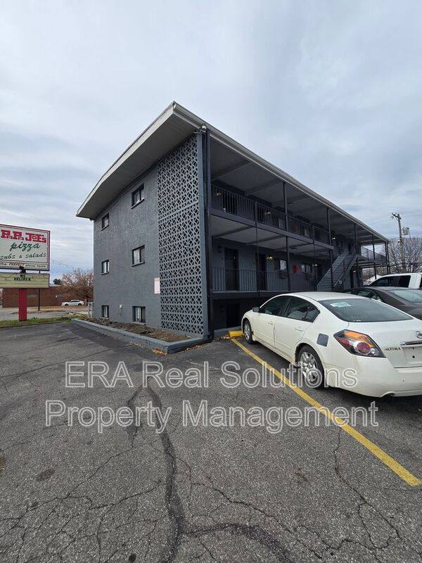Apartment for rent at 2958 Sullivant Ave #P Mill, Columbus, OH 43204