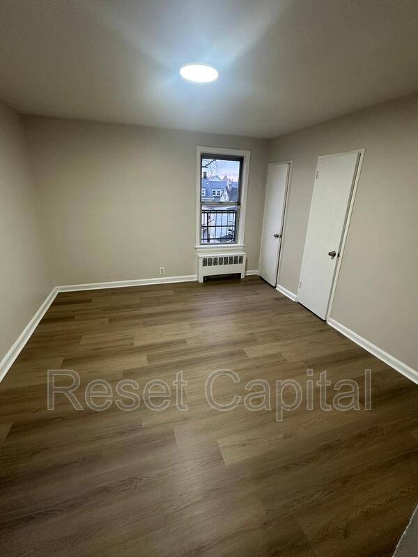 Apartment for rent at 44 Irving St #7, Newark, NJ 07112