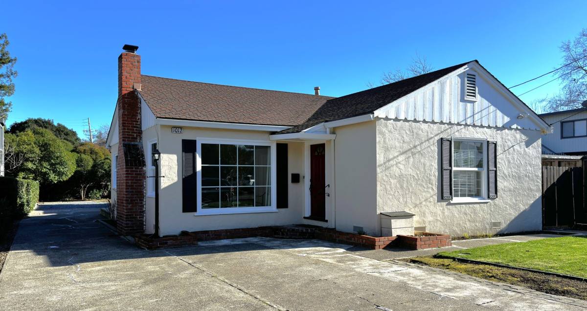 Townhouse for rent at 1012 Second St, Novato, CA 94945