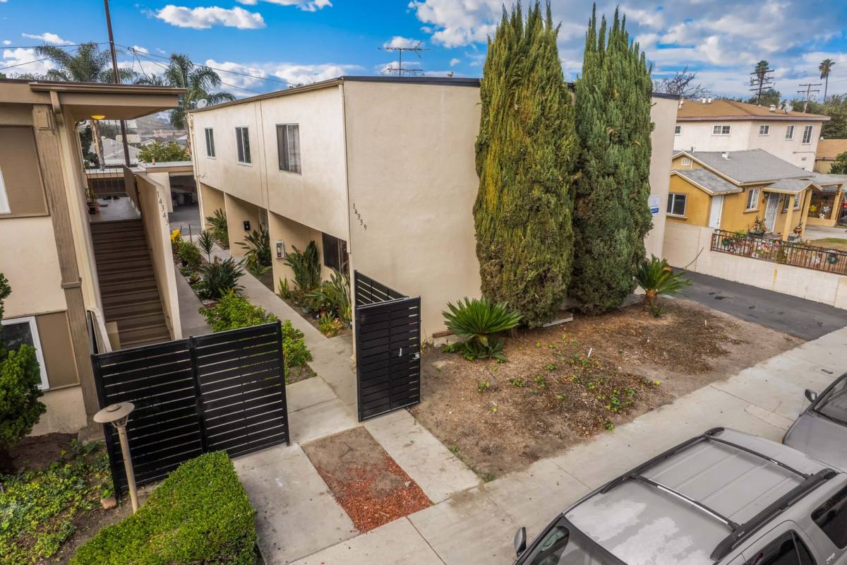 Apartment for rent at 14339 Flallon Ave, Norwalk, CA 90650