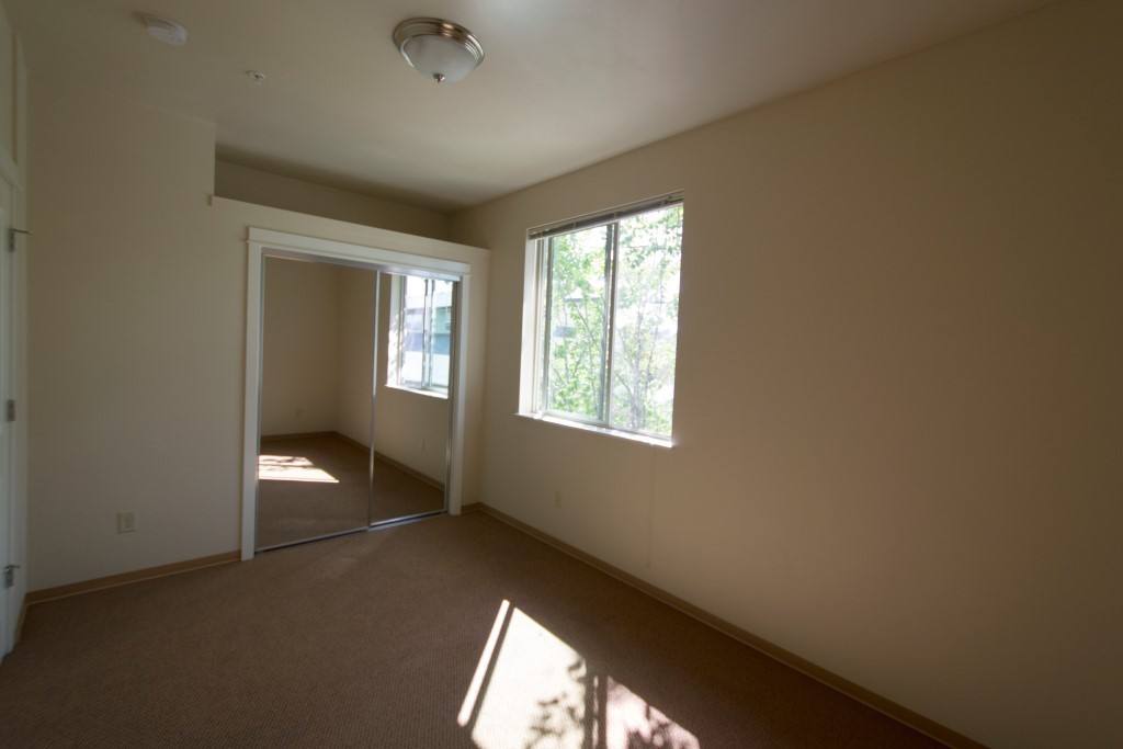 Apartment for rent at 648 E 17th 1-20, Eugene, OR 97401