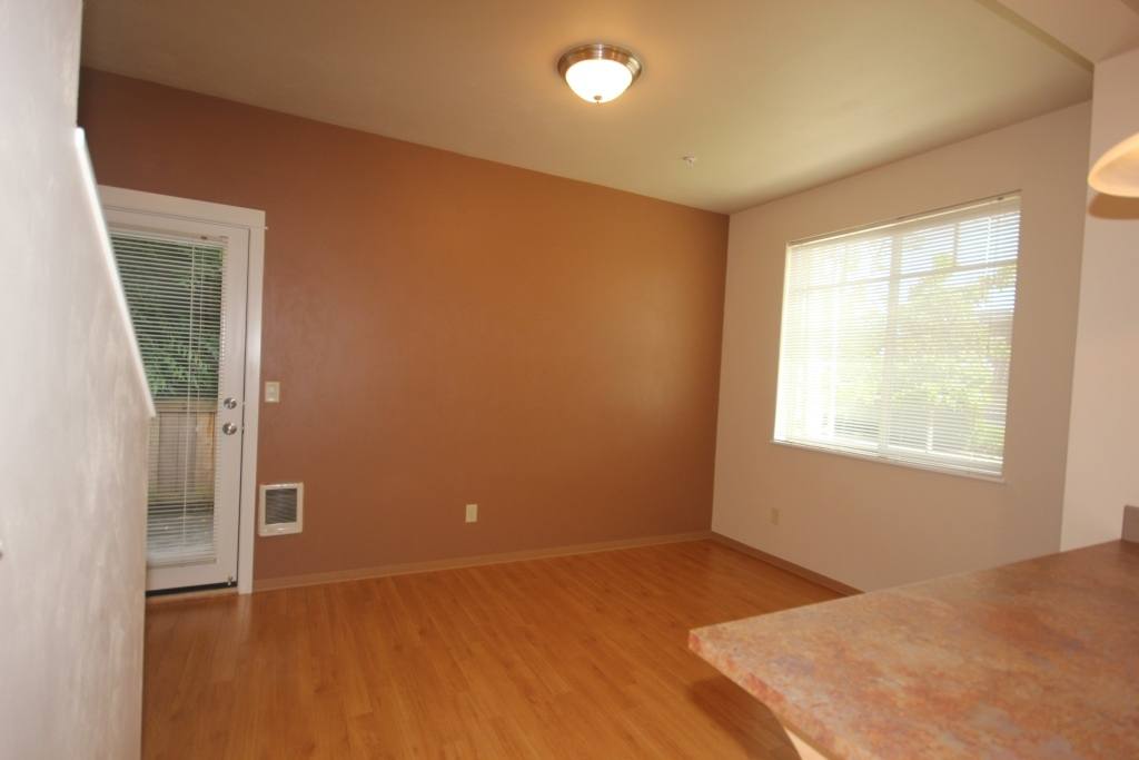Apartment for rent at 648 E 17th 1-20, Eugene, OR 97401