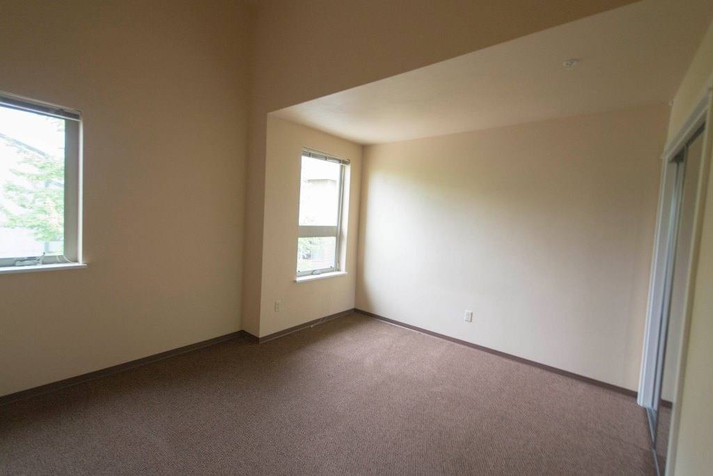 Townhouse for rent at 1777 Patterson St 1-33, Eugene, OR 97401