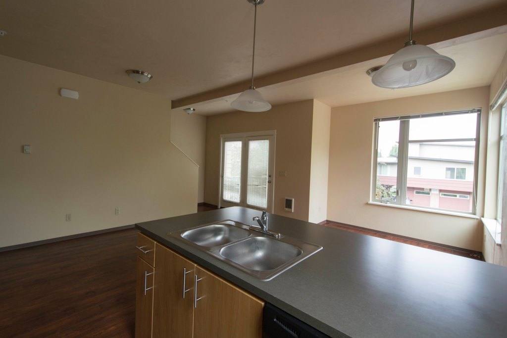Townhouse for rent at 1777 Patterson St 1-33, Eugene, OR 97401