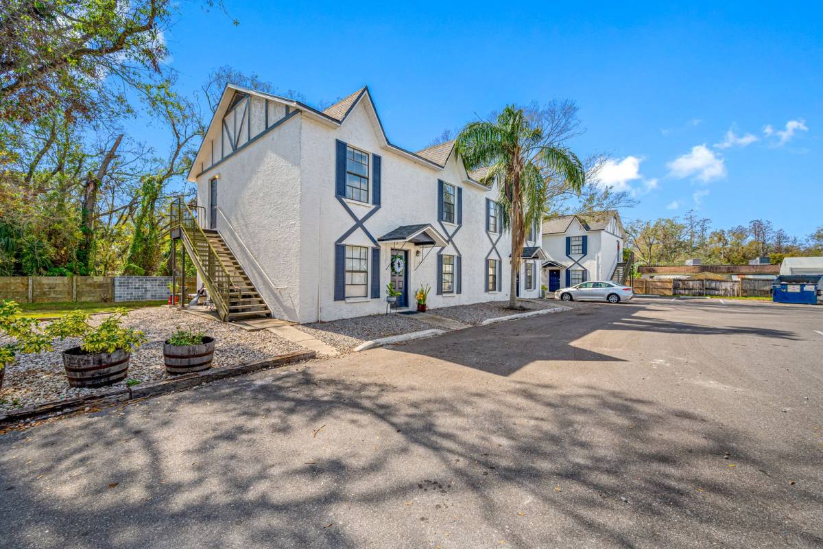 Apartment for rent at 1308 W Waters Ave, Tampa, FL 33604