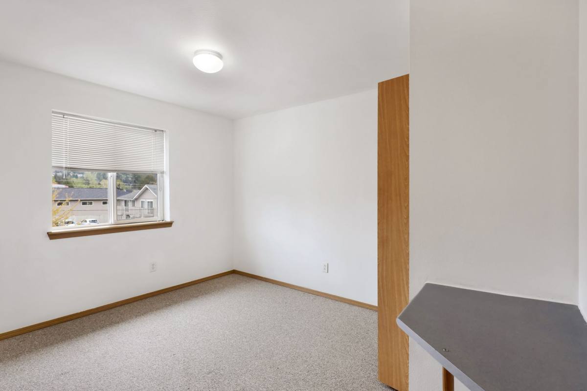 Apartment for rent at 1020 23rd St, Bellingham, WA 98225