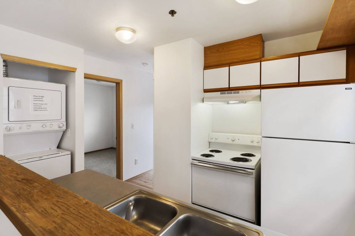 Apartment for rent at 1020 23rd St, Bellingham, WA 98225