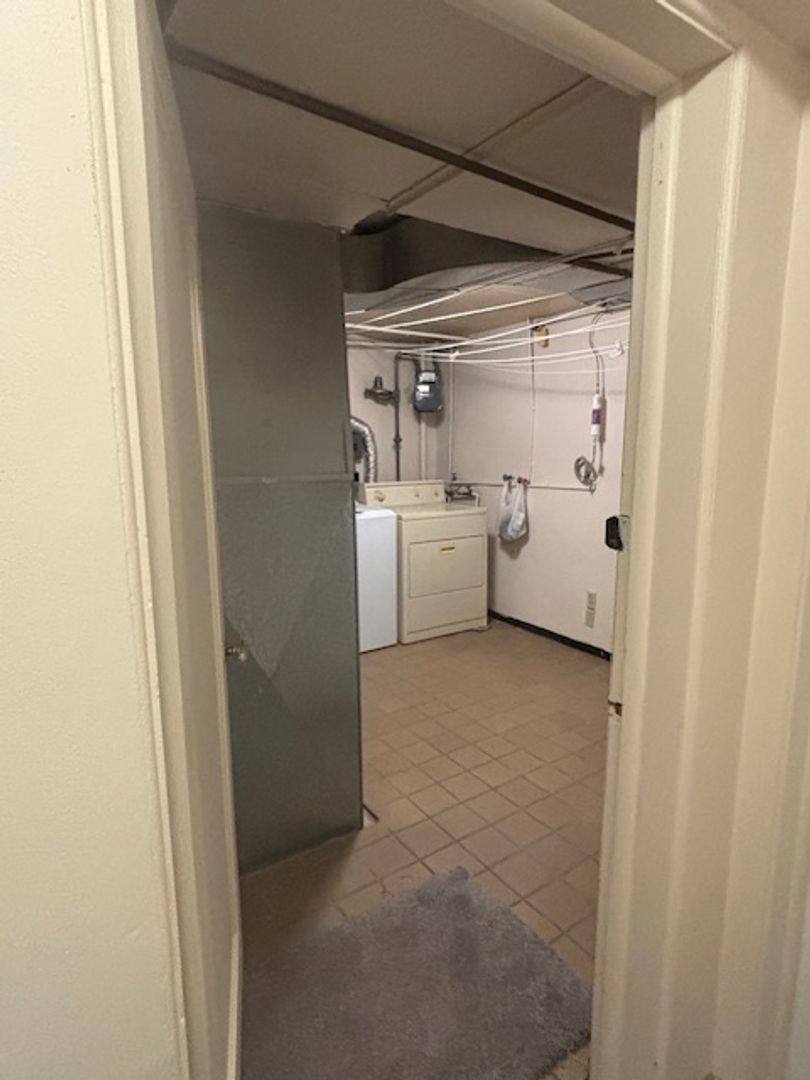 Apartment for rent at 419 W 5th Ave, Cheyenne, WY 82001