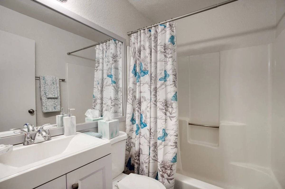 Apartment for rent at 8818 S Central Ave, Phoenix, AZ 85042