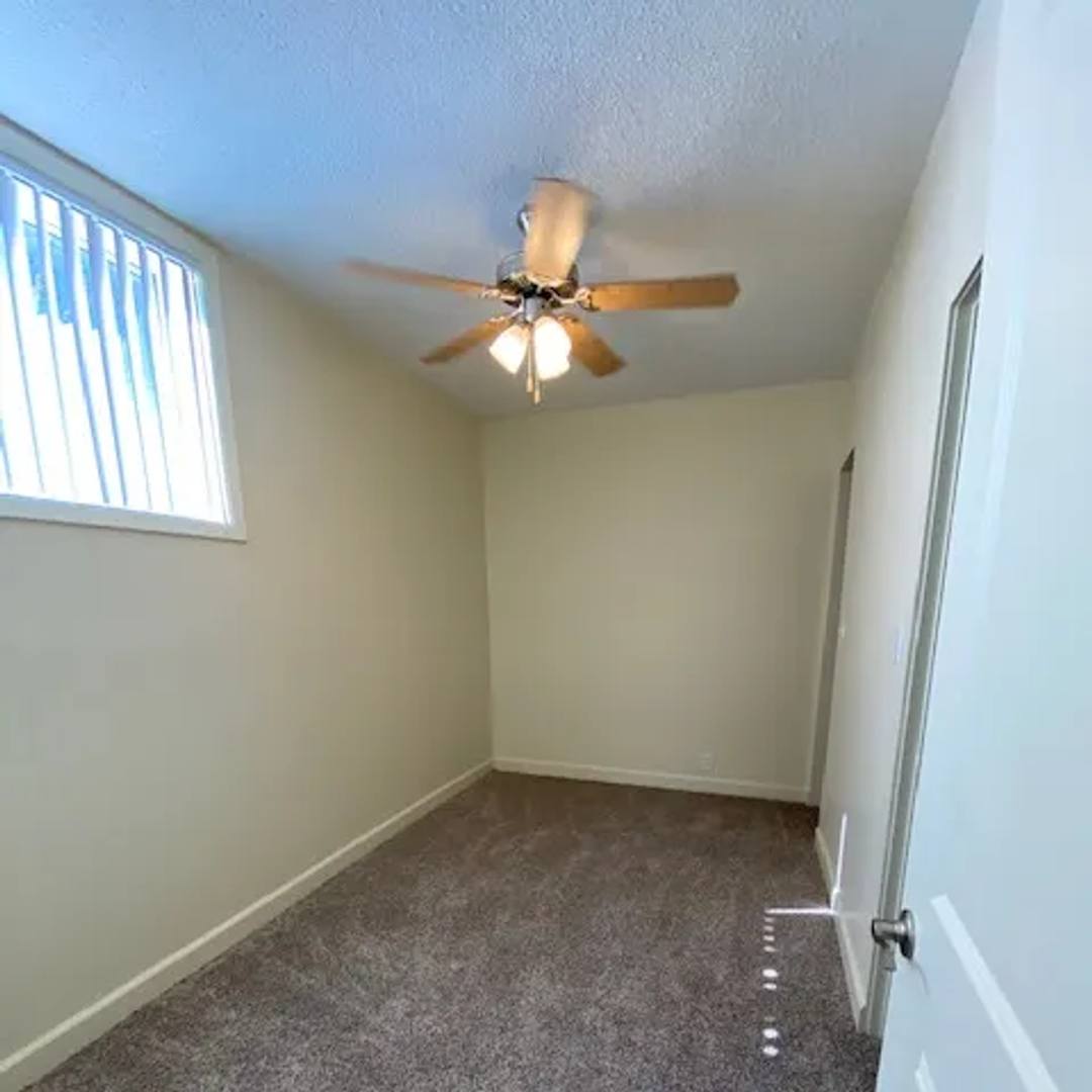 Apartment for rent at 879 Liberty St NE, Salem, OR 97301