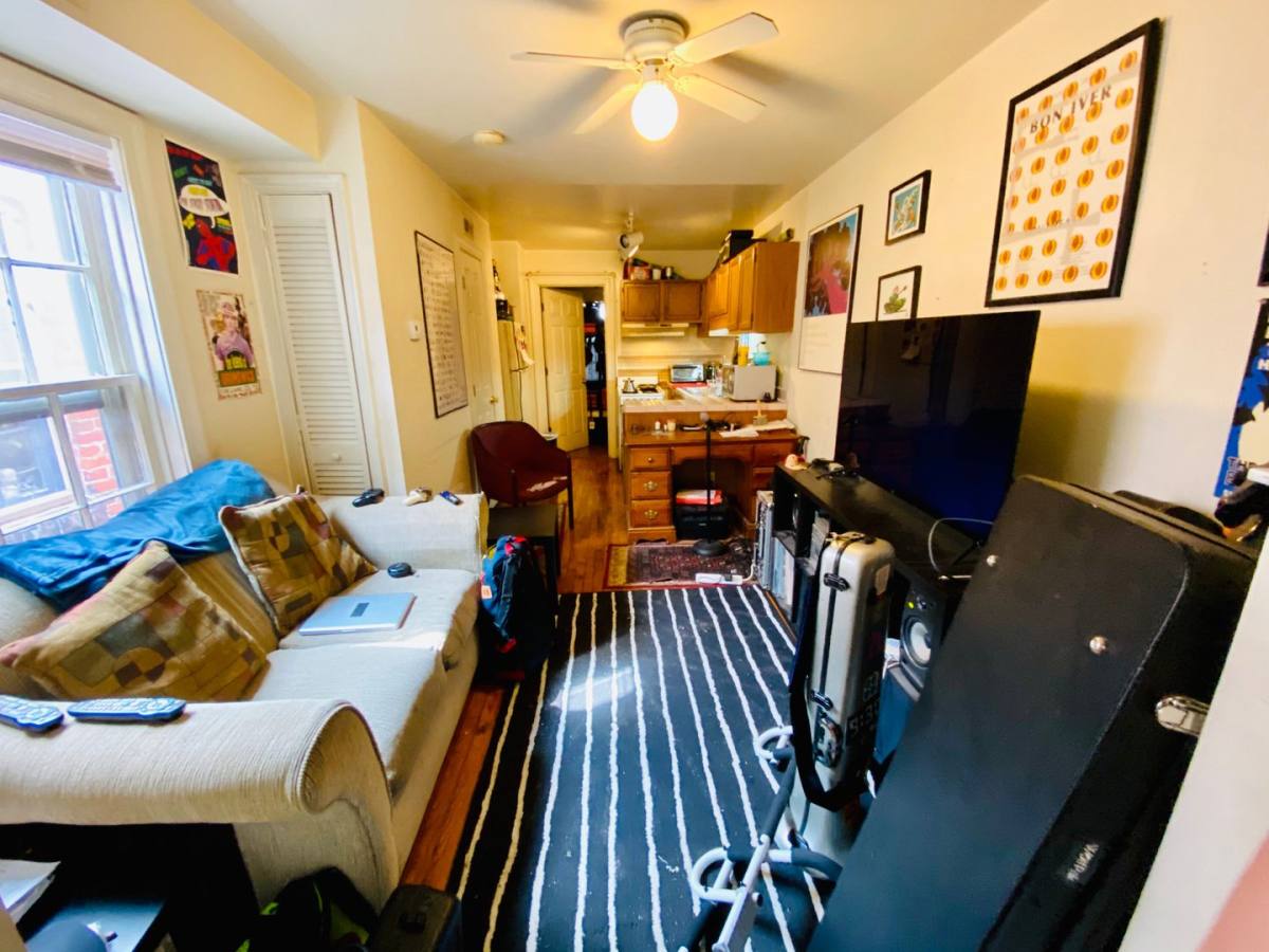 Apartment for rent at 3316 Ellwood Ave, Richmond, VA 23221