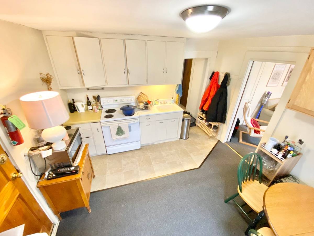 Apartment for rent at 382 N St, Burlington, VT 05401