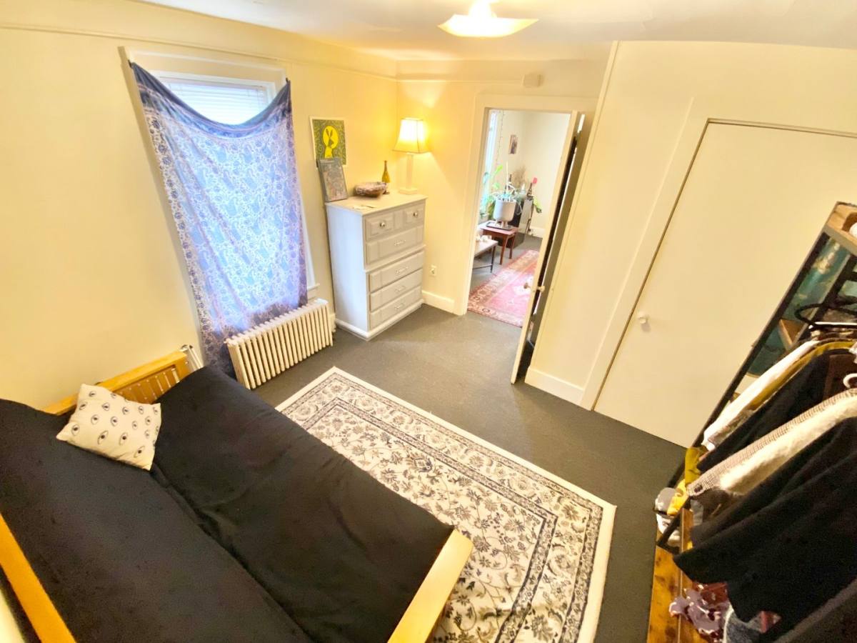 Apartment for rent at 382 N St, Burlington, VT 05401