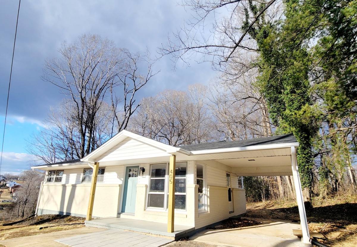 House for rent at 405 Seminole Dr, Madison Heights, VA 24572