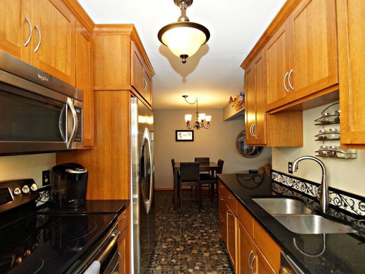 Condo for rent at 4407 Wilshire Blvd, Mound, MN 55364
