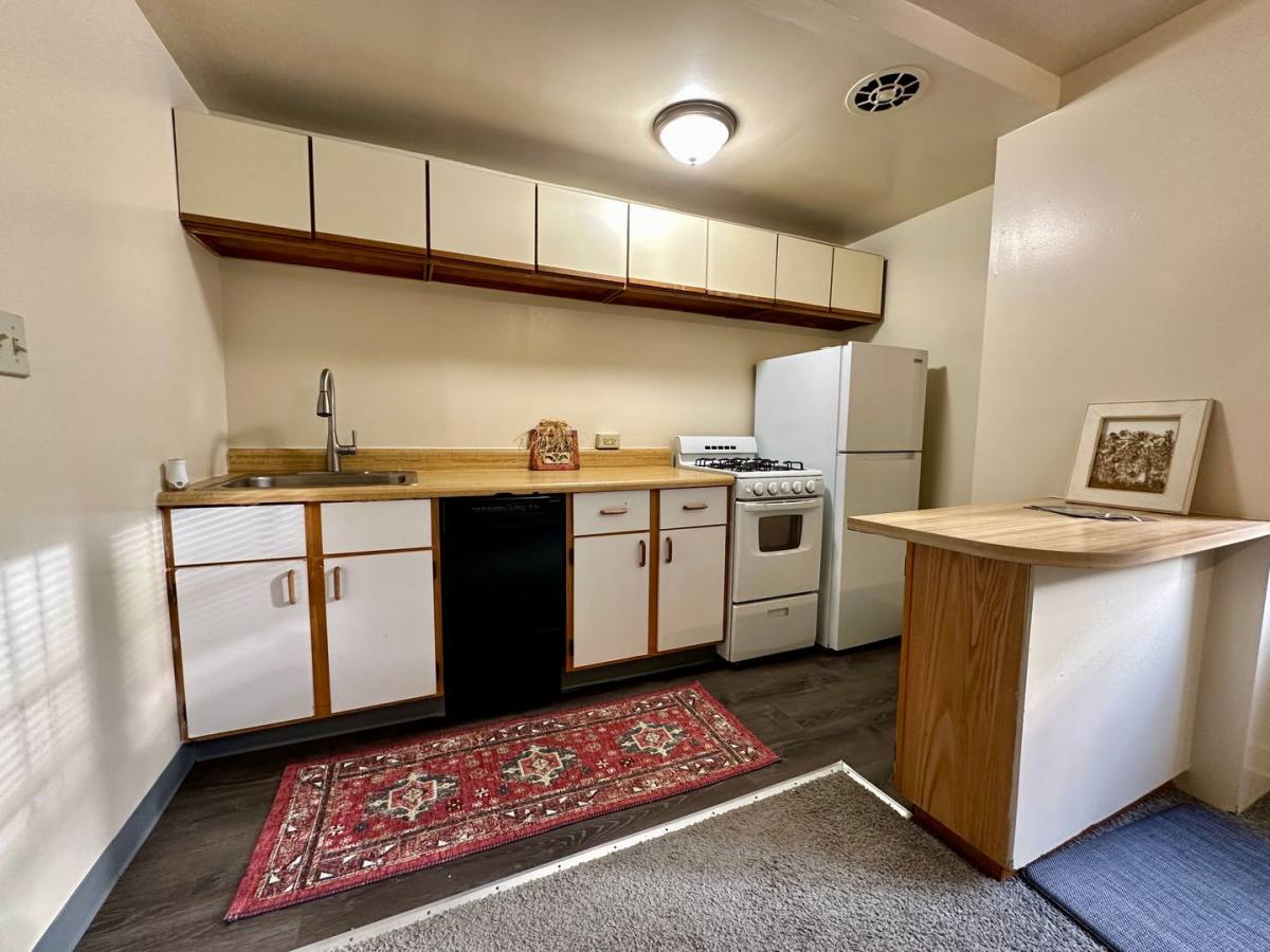 Apartment for rent at 731 California Ave, Pittsburgh, PA 15202