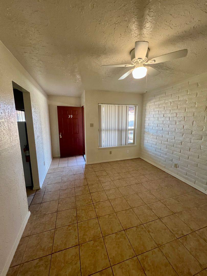 Apartment for rent at 8620 Northeastern Blvd NE, Albuquerque, NM 87112