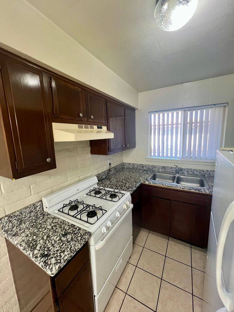 Apartment for rent at 8620 Northeastern Blvd NE, Albuquerque, NM 87112