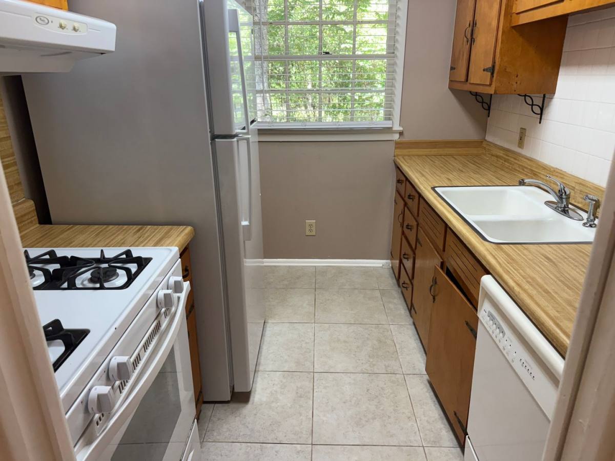 House for rent at 591 E University Dr, Auburn, AL 36830