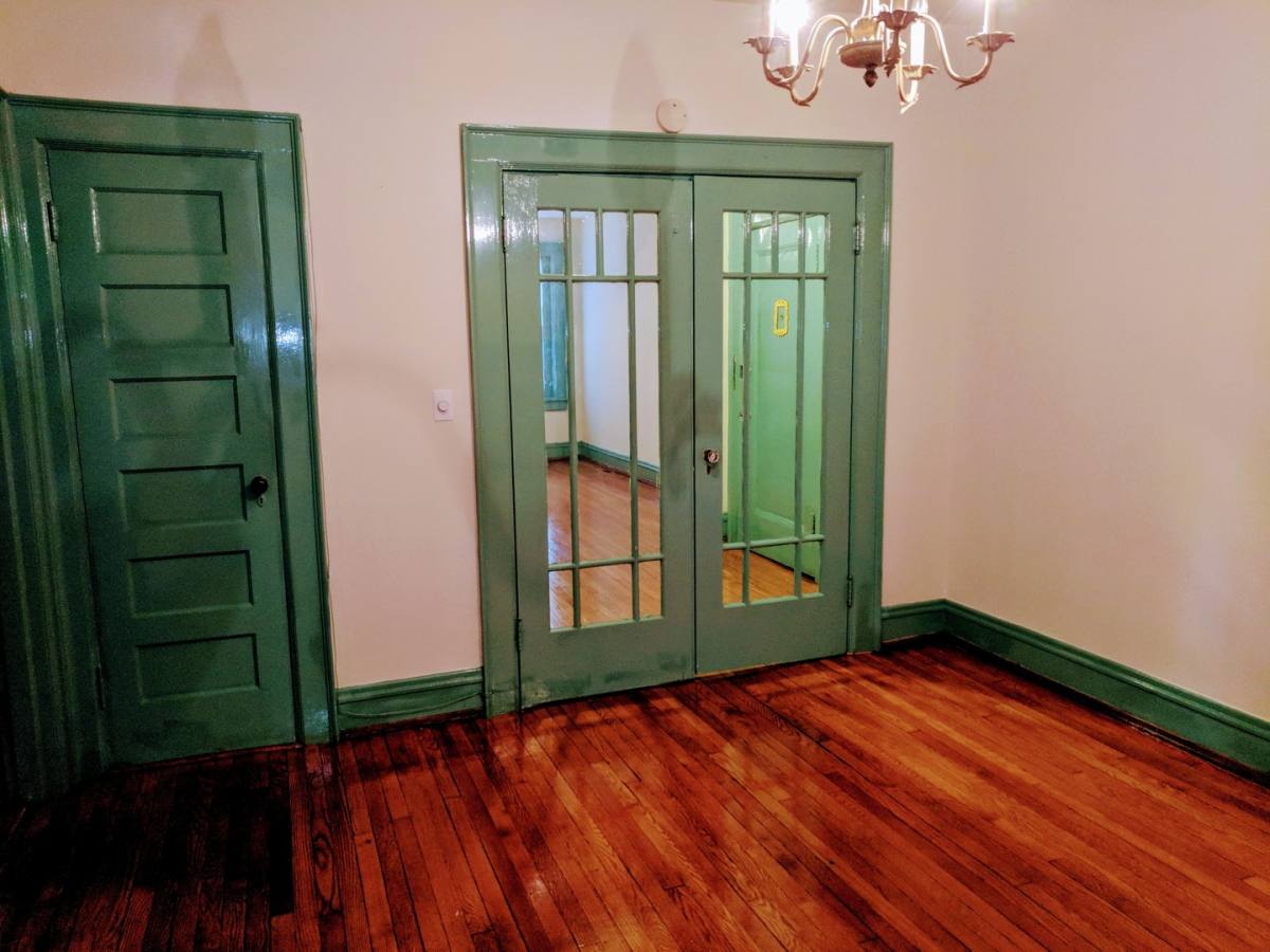 Apartment for rent at 2708 Hanover Ave, Richmond, VA 23220