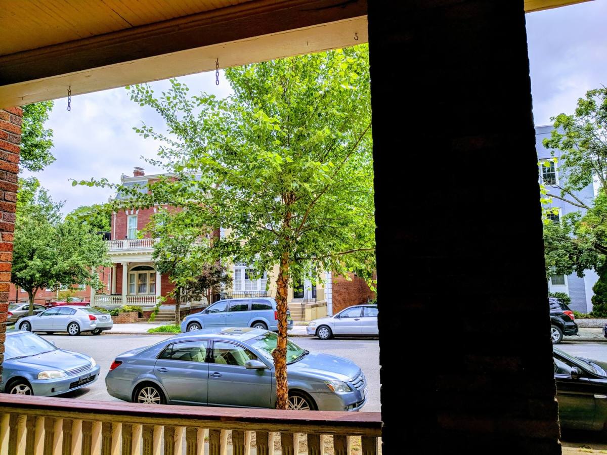 Apartment for rent at 2708 Hanover Ave, Richmond, VA 23220