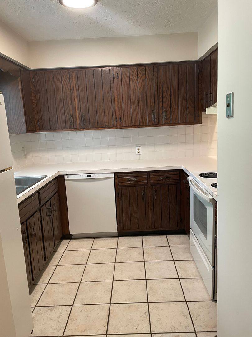 Apartment for rent at 7514 Peachmont Ave, North Canton, OH 44720