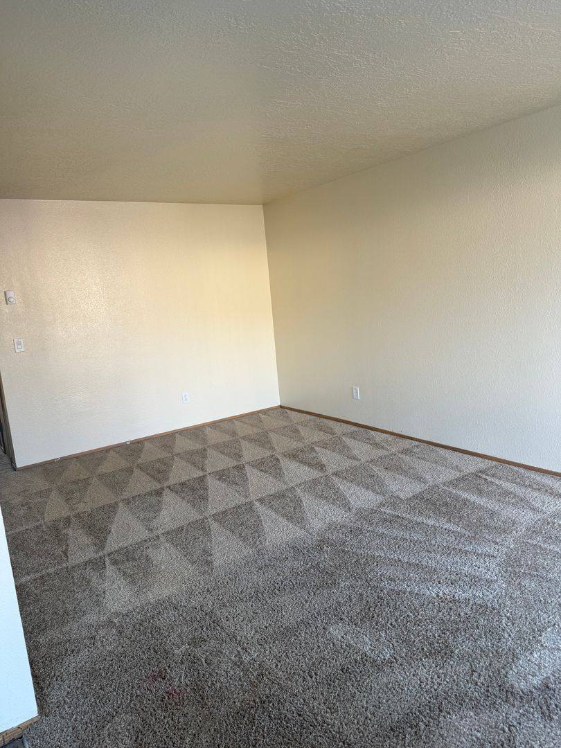 Apartment for rent at 4097 Satter Dr NE, Salem, OR 97305