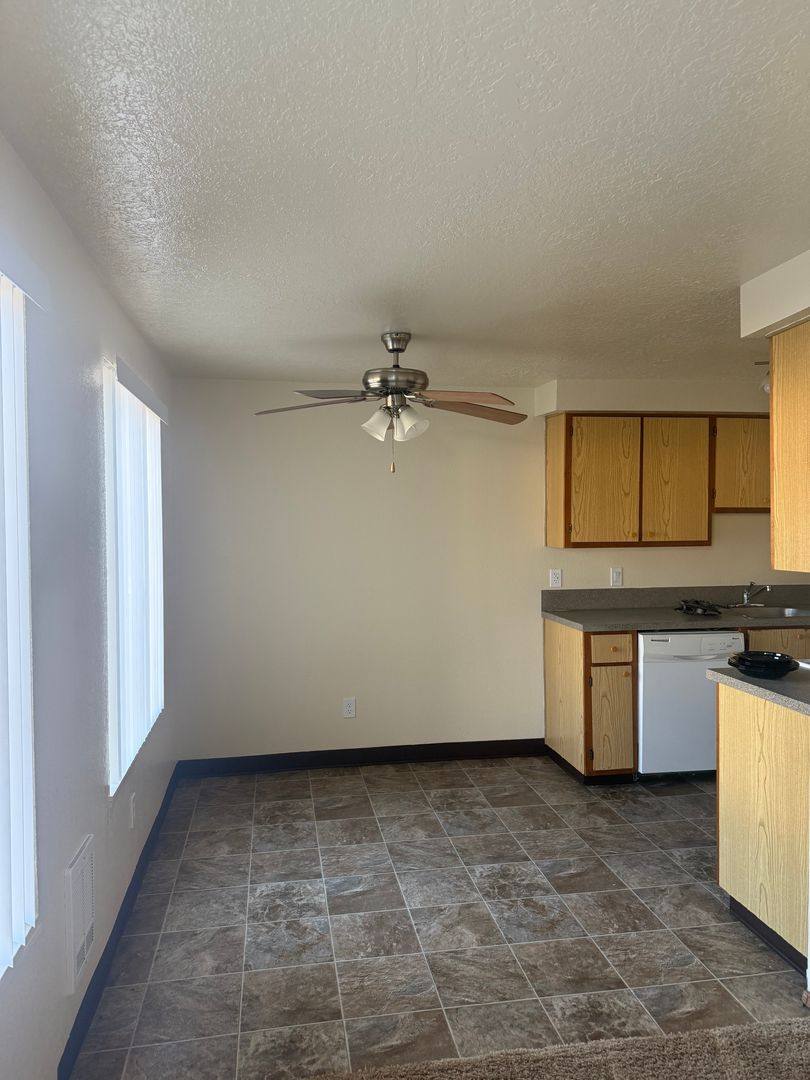 Apartment for rent at 4097 Satter Dr NE, Salem, OR 97305