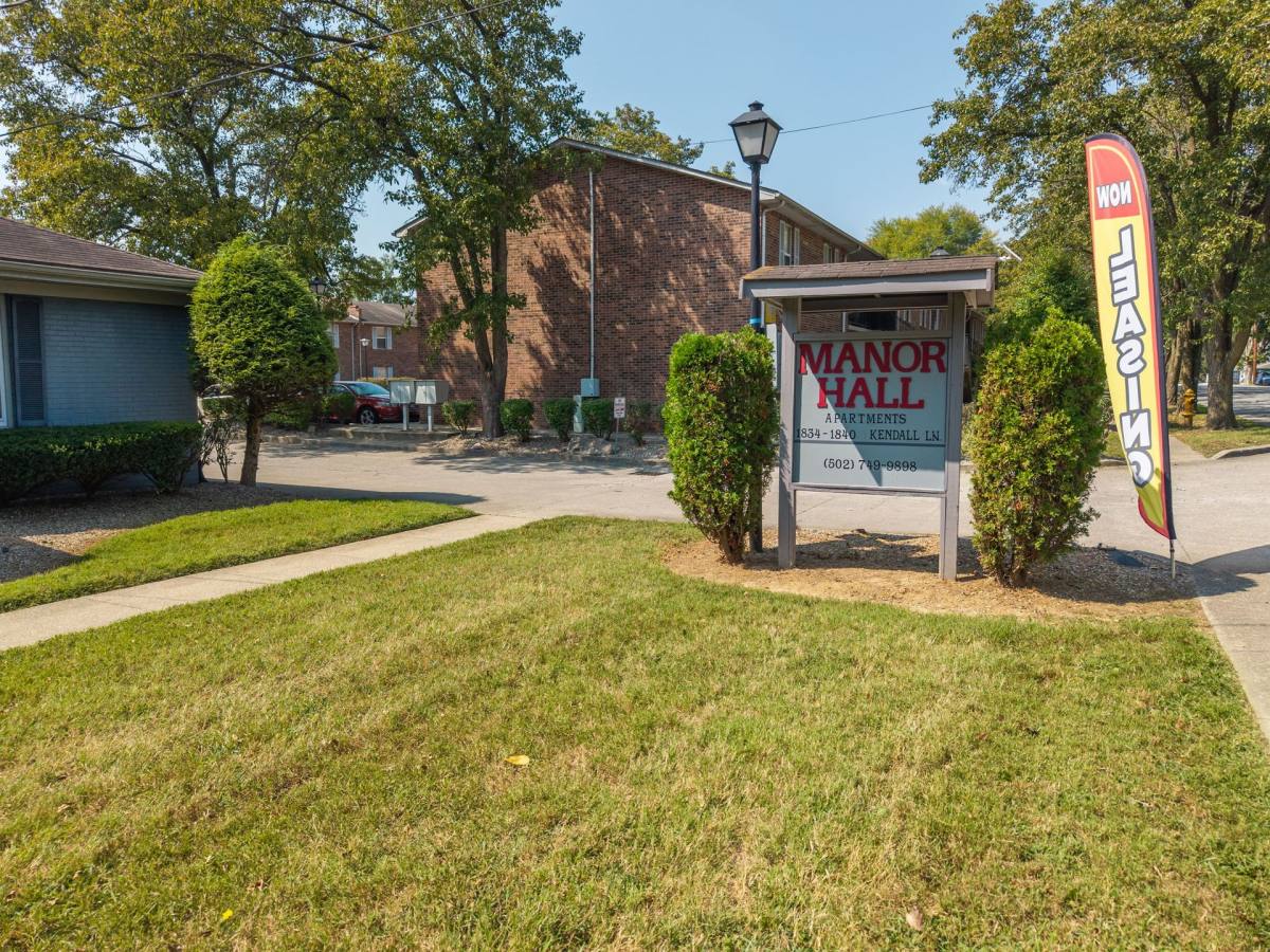 Apartment for rent at 1836 Kendall Lane, Louisville, KY 40216