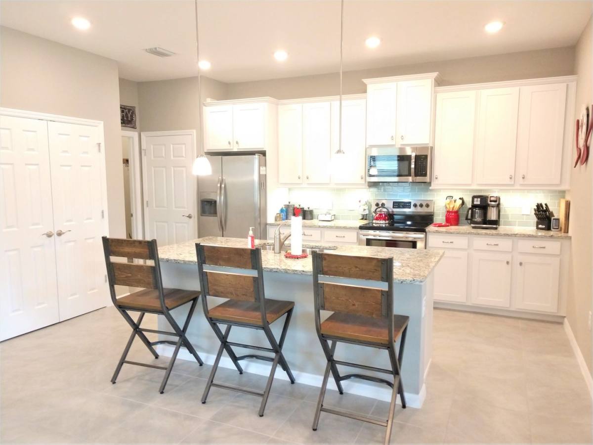 Apartment for rent at 20936 Fetterbush Place, Venice, FL 34293