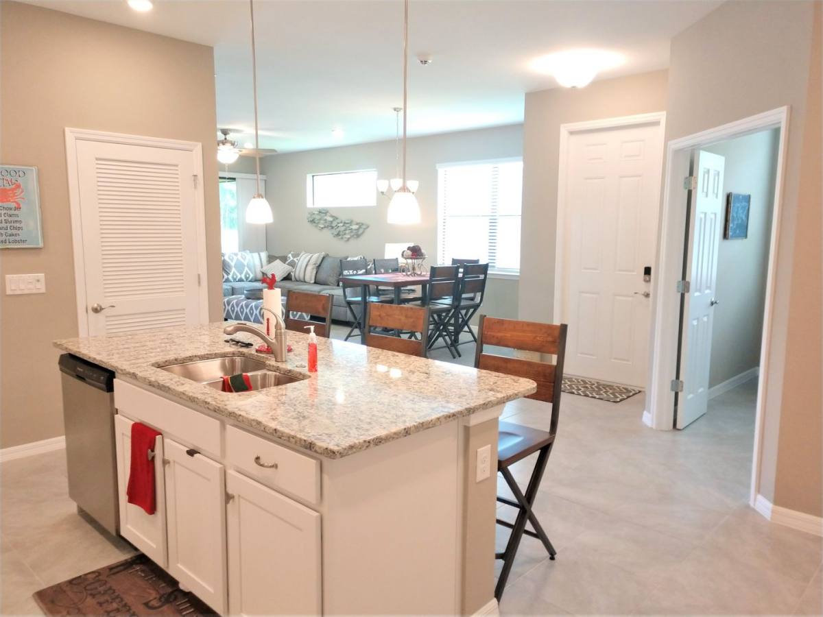 Apartment for rent at 20936 Fetterbush Place, Venice, FL 34293