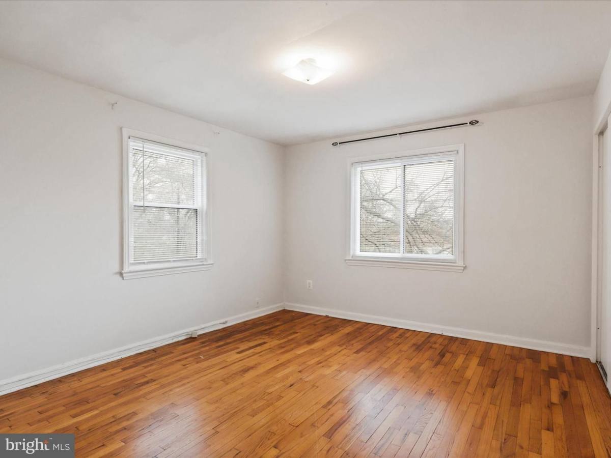 Townhouse for rent at 5883 Blaine Dr, Alexandria, VA 22303