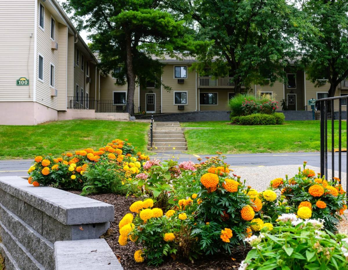 Apartment for rent at 214 Woodhills Dr, Goshen, NY 10924